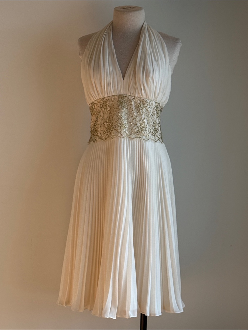 Elegant Cream Halter Dress with Gold Lace Waist